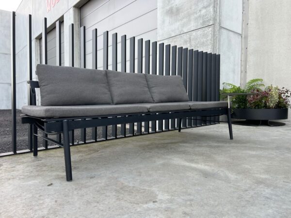 EXTREMIS SOL EN LUNA SOFA/LIGBED